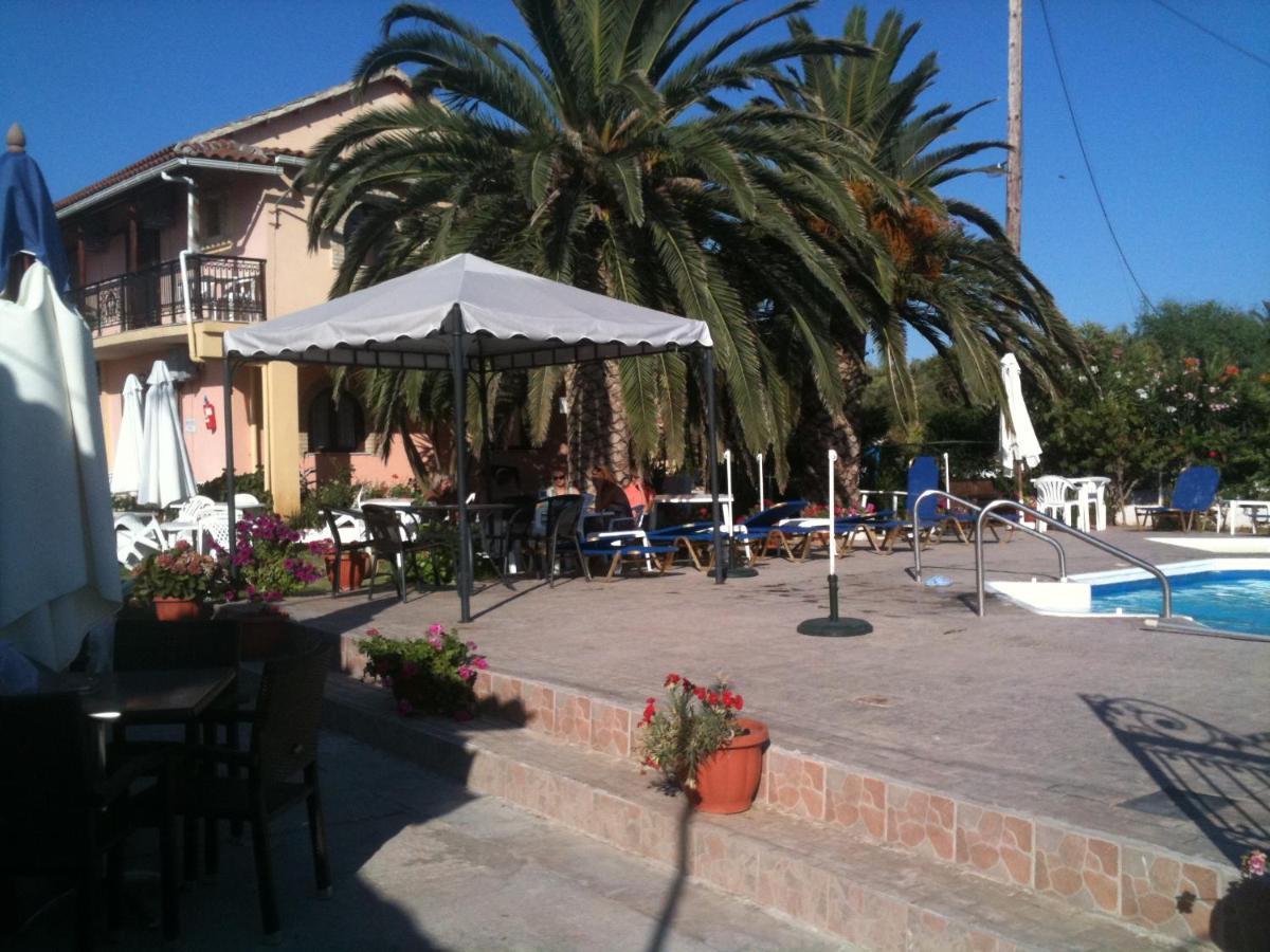Lord Complex Aparthotel Agios Georgios  Exterior photo