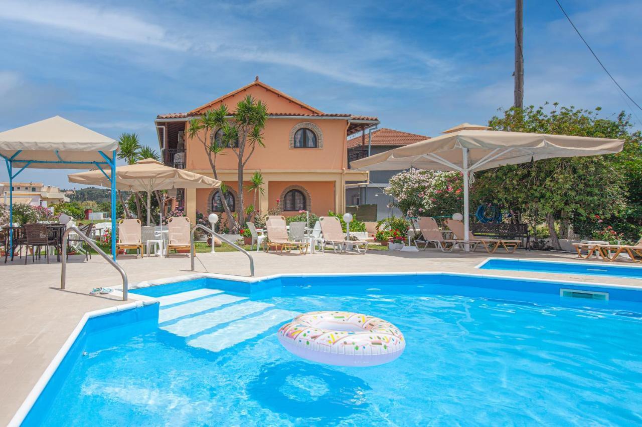 Lord Complex Aparthotel Agios Georgios  Exterior photo