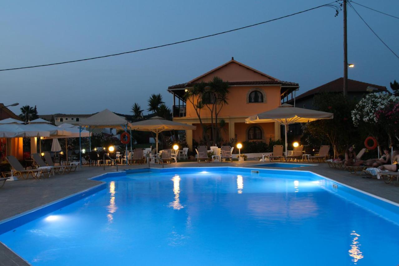 Lord Complex Aparthotel Agios Georgios  Exterior photo